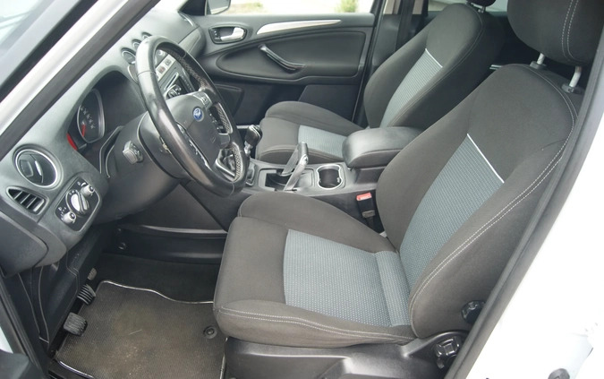 Ford S-Max cena 28900 przebieg: 207245, rok produkcji 2012 z Krapkowice małe 301